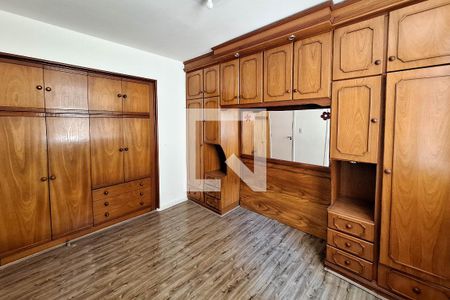 Apartamento para alugar com 112m², 3 quartos e 1 vaga Apartamento para alugar com 112m², 3 quartos e 1 vagaSuíte