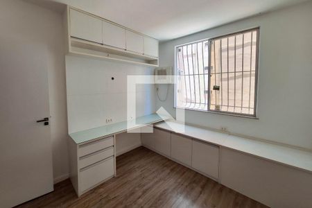 Quarto 1 de apartamento para alugar com 3 quartos, 112m² em Icaraí, Niterói