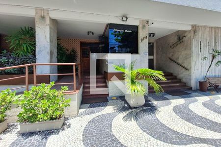 Apartamento para alugar com 112m², 3 quartos e 1 vaga Apartamento para alugar com 112m², 3 quartos e 1 vagaFachada