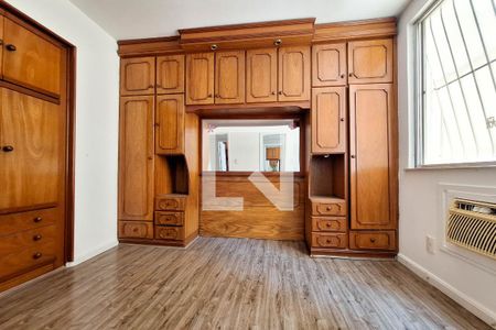 Apartamento para alugar com 112m², 3 quartos e 1 vaga Apartamento para alugar com 112m², 3 quartos e 1 vagaSuíte