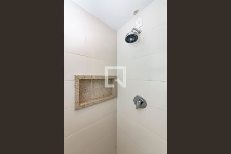 Apartamento para alugar com 65m², 2 quartos e 2 vagas Apartamento para alugar com 65m², 2 quartos e 2 vagasBanheiro da Suíte