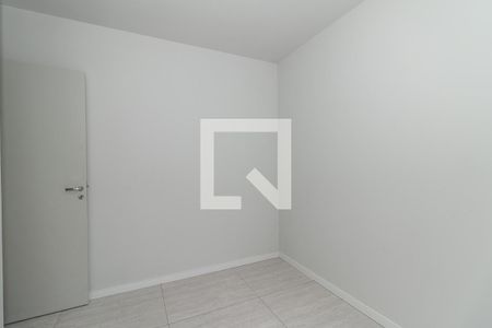 Quarto  de apartamento para alugar com 3 quartos, 70m² em Jardim Carvalho, Porto Alegre