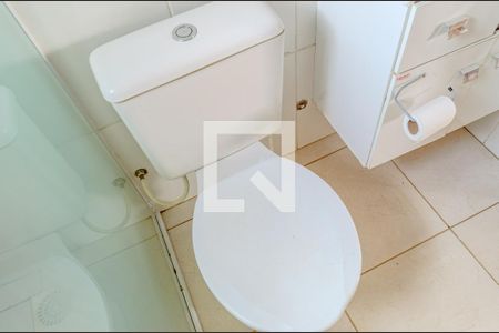 Banheiro de casa para alugar com 1 quarto, 40m² em São João do Rio Vermelho, Florianópolis