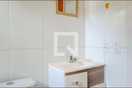 Banheiro de casa para alugar com 1 quarto, 40m² em São João do Rio Vermelho, Florianópolis