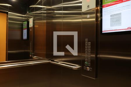 Apartamento para alugar com 42m², 2 quartos e sem vagaElevador