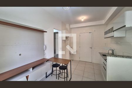 Sala/Cozinha de apartamento para alugar com 2 quartos, 42m² em Barra Funda, São Paulo