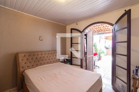 Casa à venda com 275m², 4 quartos e 2 vagasQuarto 3