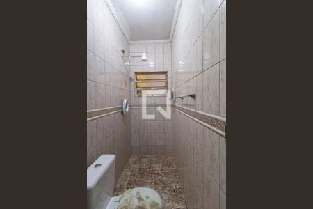 Casa à venda com 275m², 4 quartos e 2 vagasBanheiro 1
