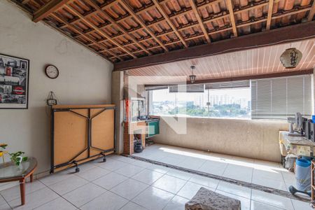 Casa à venda com 275m², 4 quartos e 2 vagasSacada