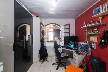 Casa à venda com 275m², 4 quartos e 2 vagasQuarto 2