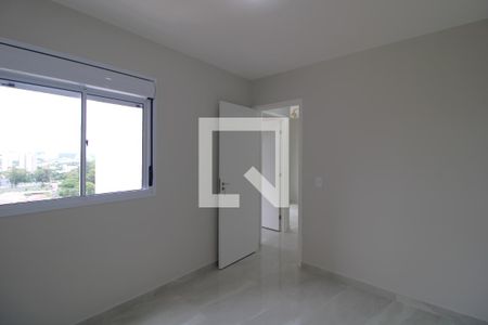 Quarto 2 de apartamento para alugar com 2 quartos, 42m² em Vila Isa, São Paulo