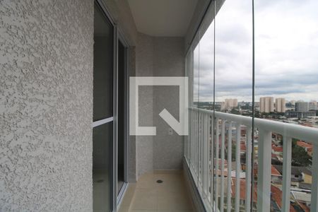 varanda de apartamento para alugar com 2 quartos, 42m² em Vila Isa, São Paulo