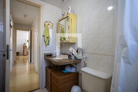 Apartamento à venda com 98m², 4 quartos e 2 vagasBanheiro Social