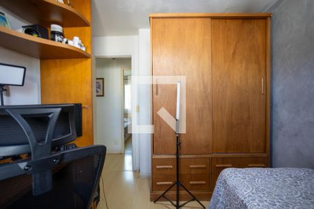 Apartamento à venda com 98m², 4 quartos e 2 vagasQuarto 2