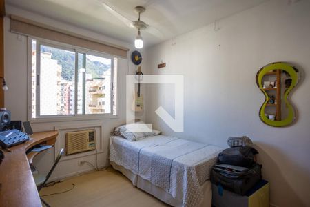 Apartamento à venda com 98m², 4 quartos e 2 vagasQuarto 3