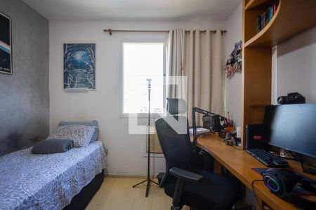 Apartamento à venda com 98m², 4 quartos e 2 vagasQuarto 2