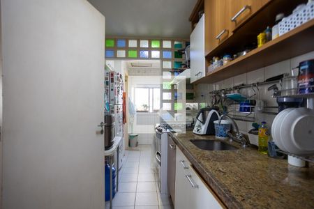 Apartamento à venda com 98m², 4 quartos e 2 vagasCozinha