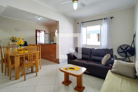 Sala de apartamento para alugar com 1 quarto, 57m² em Canto do Forte, Praia Grande