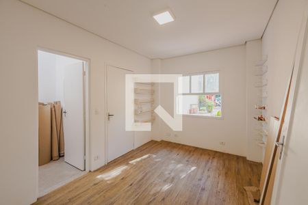 Casa à venda com 240m², 3 quartos e 3 vagasCasa 2