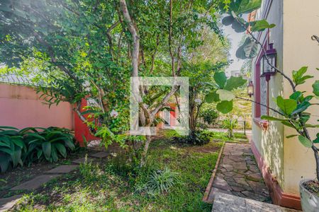 Casa à venda com 240m², 3 quartos e 3 vagasJardim