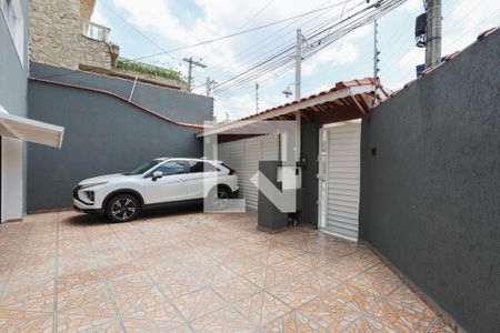 Casa para alugar com 298m², 3 quartos e 12 vagas Casa para alugar com 298m², 3 quartos e 12 vagasGaragem