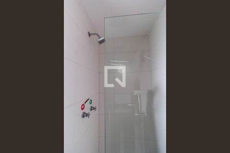 Apartamento à venda com 69m², 3 quartos e 1 vaga Apartamento à venda com 69m², 3 quartos e 1 vagaBanheiro da Suíte