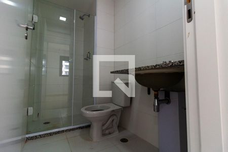 Apartamento à venda com 69m², 3 quartos e 1 vaga Apartamento à venda com 69m², 3 quartos e 1 vagaBanheiro do Corredor