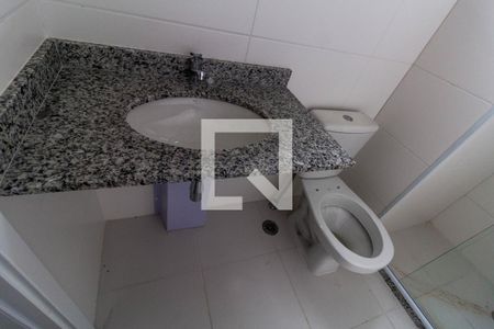 Apartamento à venda com 69m², 3 quartos e 1 vaga Apartamento à venda com 69m², 3 quartos e 1 vagaBanheiro da Suíte