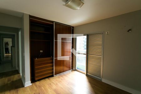 Apartamento à venda com 133m², 2 quartos e 3 vagasQuarto 2