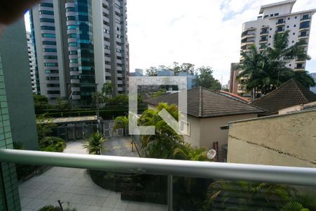 Apartamento à venda com 133m², 2 quartos e 3 vagasvaranda