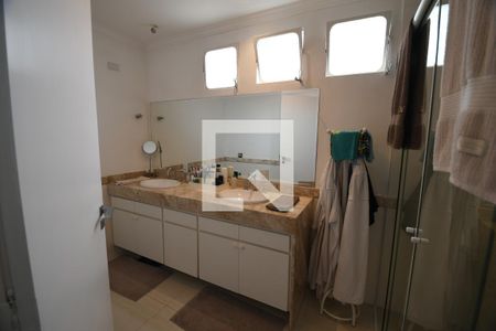 Apartamento à venda com 138m², 3 quartos e 1 vagaBanheiro 1