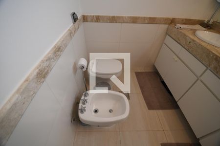 Apartamento à venda com 138m², 3 quartos e 1 vagaBanheiro 1