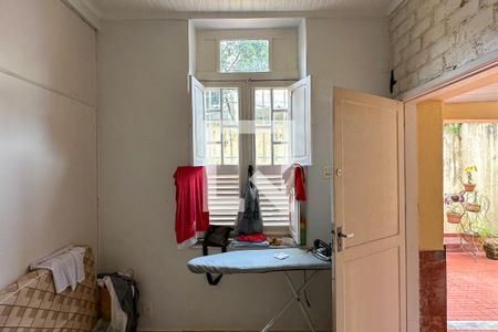 Casa à venda com 296m², 4 quartos e 3 vagas Casa à venda com 296m², 4 quartos e 3 vagasQuarto de Serviço 01