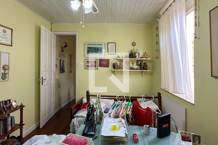 Casa à venda com 296m², 4 quartos e 3 vagas Casa à venda com 296m², 4 quartos e 3 vagasQuarto 04