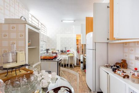 Casa à venda com 300m², 3 quartos e 5 vagas