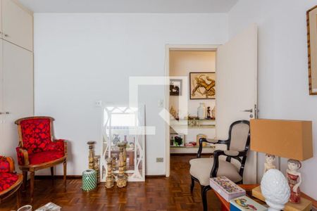 Casa à venda com 300m², 3 quartos e 5 vagas