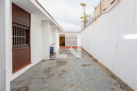 Casa à venda com 300m², 3 quartos e 5 vagas
