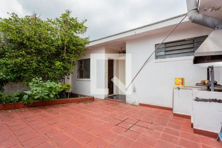 Casa à venda com 300m², 3 quartos e 5 vagas