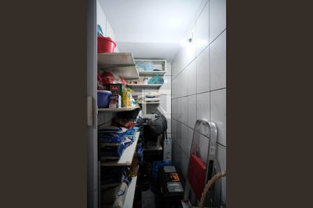 Casa à venda com 310m², 4 quartos e 3 vagas Casa à venda com 310m², 4 quartos e 3 vagasÁrea de Serviço