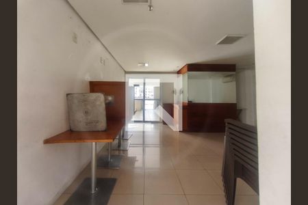 Apartamento à venda com 55m², 2 quartos e 1 vaga Apartamento à venda com 55m², 2 quartos e 1 vagaÁrea comum - Salão de festas