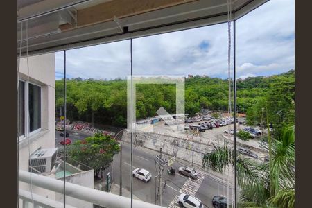 Apartamento à venda com 55m², 2 quartos e 1 vaga Apartamento à venda com 55m², 2 quartos e 1 vagaVista da Sala