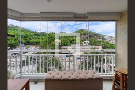 Apartamento à venda com 55m², 2 quartos e 1 vaga Apartamento à venda com 55m², 2 quartos e 1 vagaVaranda da Sala