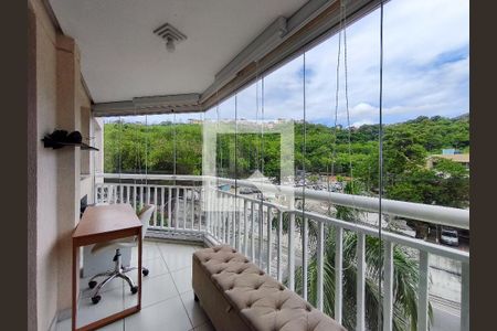 Apartamento à venda com 55m², 2 quartos e 1 vaga Apartamento à venda com 55m², 2 quartos e 1 vagaVaranda da Sala