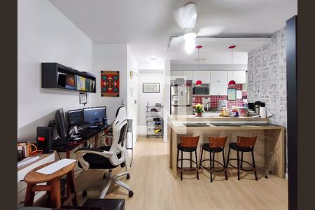 Apartamento à venda com 55m², 2 quartos e 1 vaga Apartamento à venda com 55m², 2 quartos e 1 vagaSala