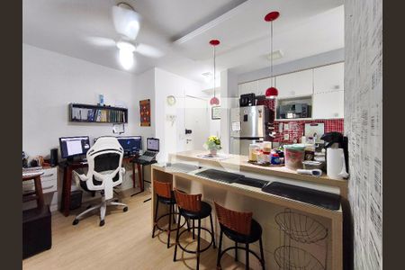 Apartamento à venda com 55m², 2 quartos e 1 vaga Apartamento à venda com 55m², 2 quartos e 1 vagaSala