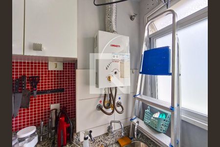 Apartamento à venda com 55m², 2 quartos e 1 vaga Apartamento à venda com 55m², 2 quartos e 1 vagaCozinha e Área de Serviço