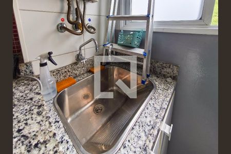Apartamento à venda com 55m², 2 quartos e 1 vaga Apartamento à venda com 55m², 2 quartos e 1 vagaCozinha e Área de Serviço