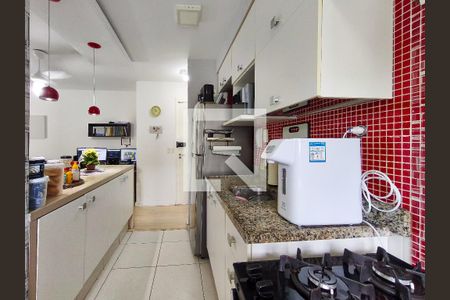 Apartamento à venda com 55m², 2 quartos e 1 vaga Apartamento à venda com 55m², 2 quartos e 1 vagaCozinha e Área de Serviço