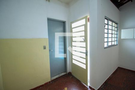 Casa para alugar com 120m², 3 quartos e 1 vaga Casa para alugar com 120m², 3 quartos e 1 vagaÁrea de Serviço