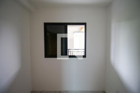 Quarto 1 de apartamento para alugar com 2 quartos, 38m² em Itaquera, São Paulo